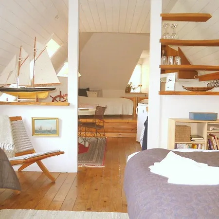 Bed & Breakfast Hjarbaek Bed And Breakfast *