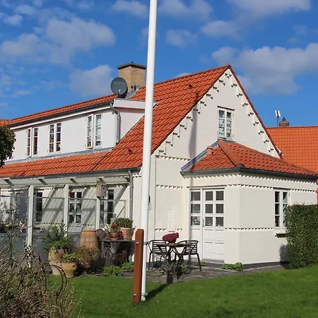 Hjarbaek Bed And Breakfast